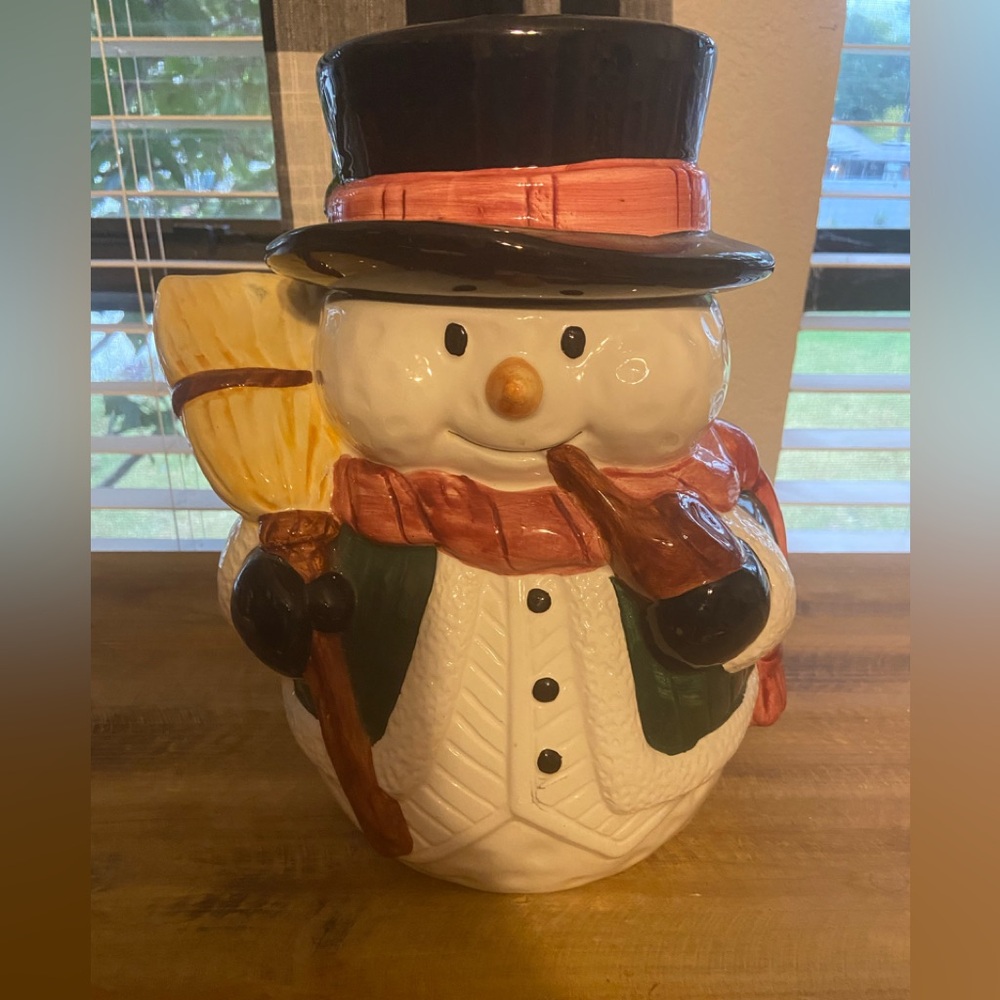 Figural Christmas Snowman Cookie Jar